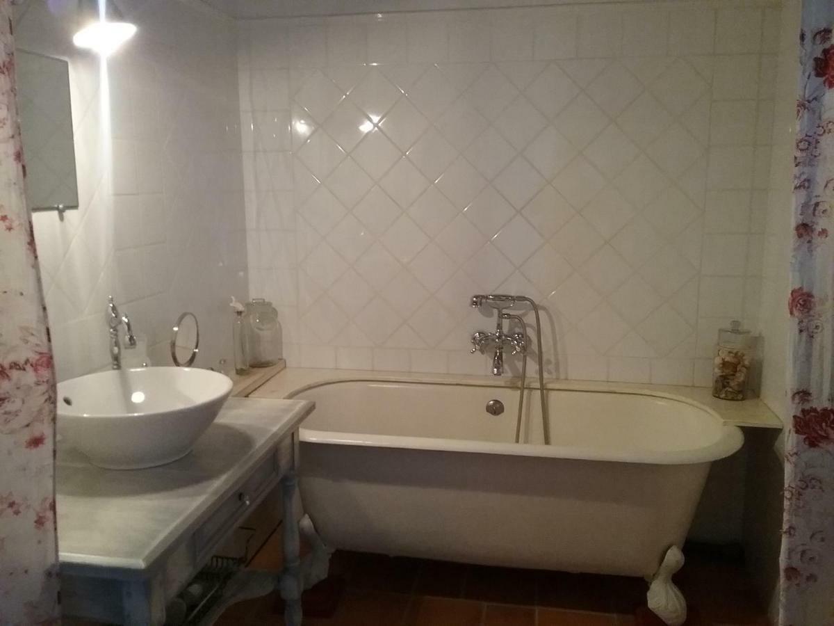 Le Petit Fabre Hotel Montagnac  Ngoại thất bức ảnh