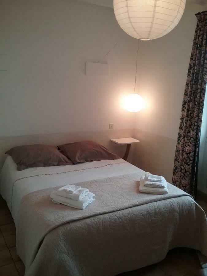 Le Petit Fabre Hotel Montagnac  Ngoại thất bức ảnh